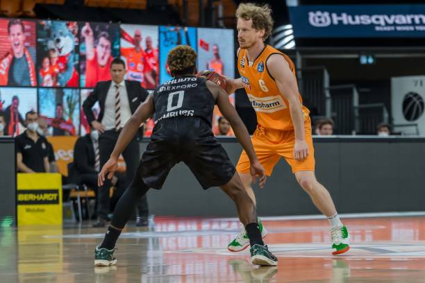 的球迷震惊 的球迷震惊