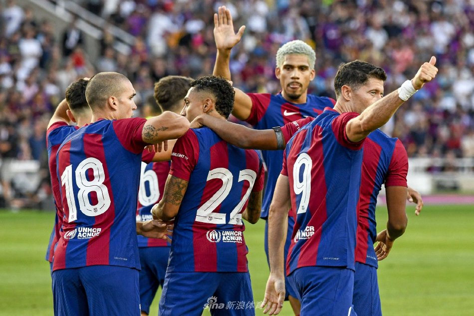 托和劳塔罗 托和劳塔罗