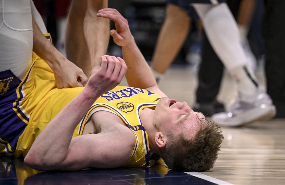 同时为前锋 同时为前锋