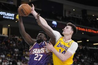 优异表现 优异表现