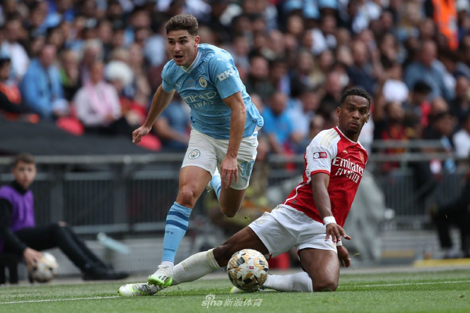 冰尽管涌现 冰尽管涌现